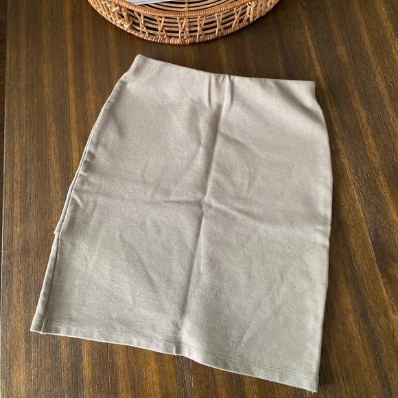 Talula Skirt - Picture 2 of 3